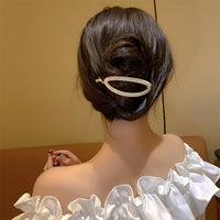 Fashion Oval Rhinestone Hair Clip