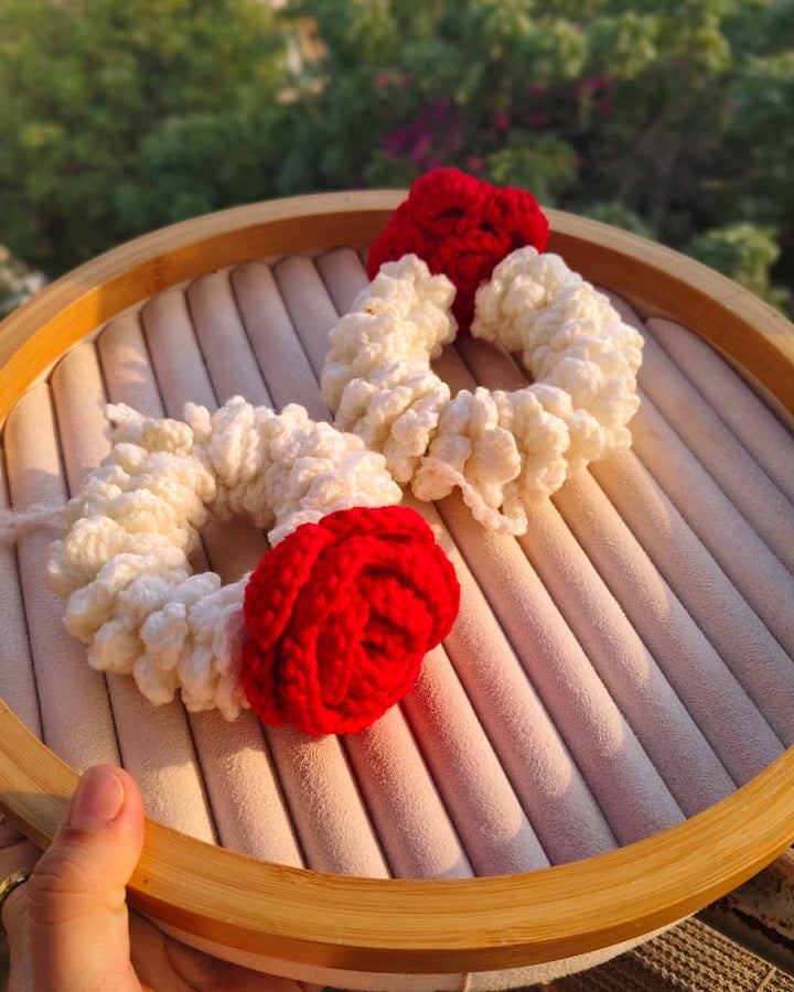 Crochet Rose Gajra