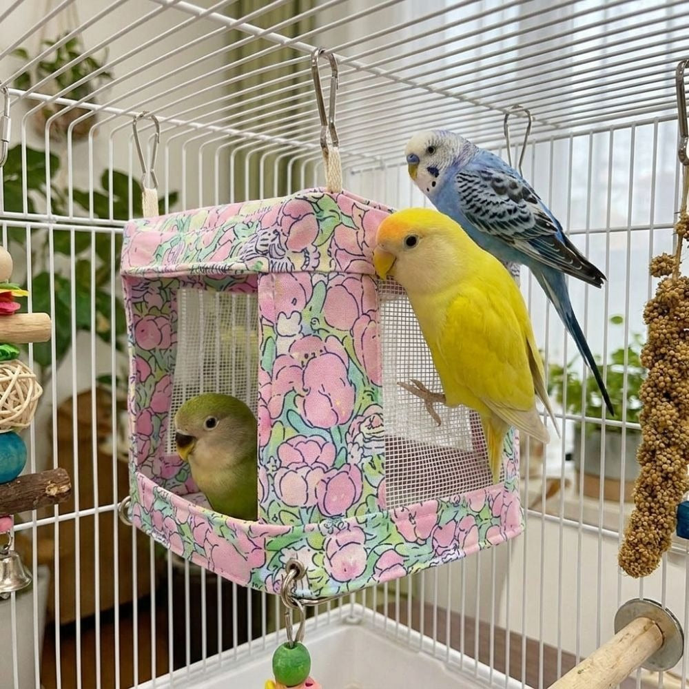 LoveBird Hanging Hut
