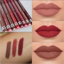 Silky Touch Velvet Lip Definer